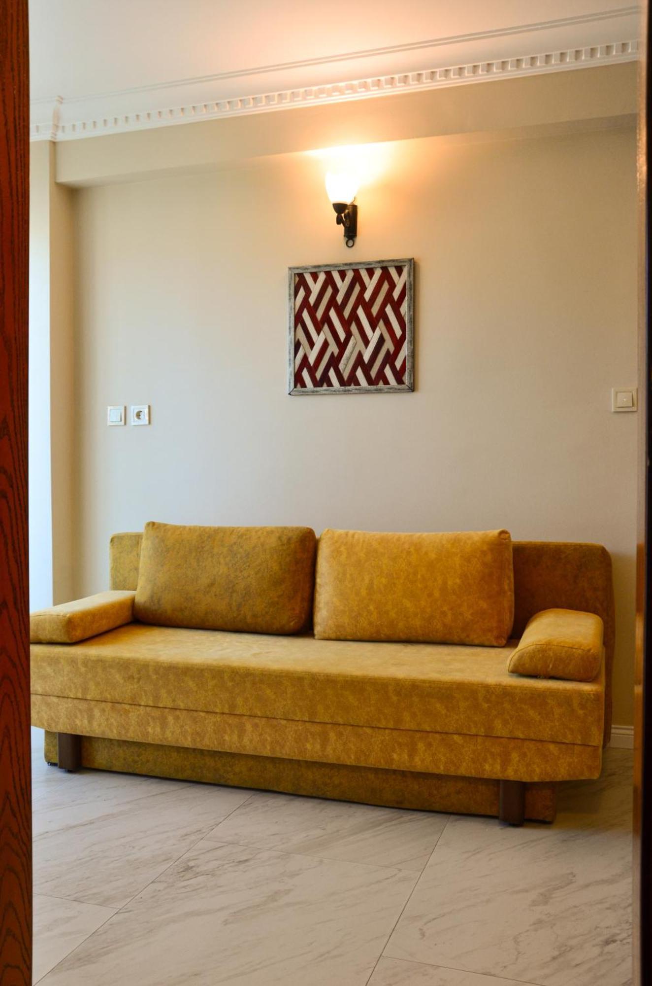 Rosy Suites Hotel คูซาดาซี ภายนอก รูปภาพ